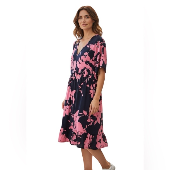 Hemish Dresses & Skirts - HEMISH U.S.A navy blue & pink v-neck short sleeve ruffle hem loose fit dress M